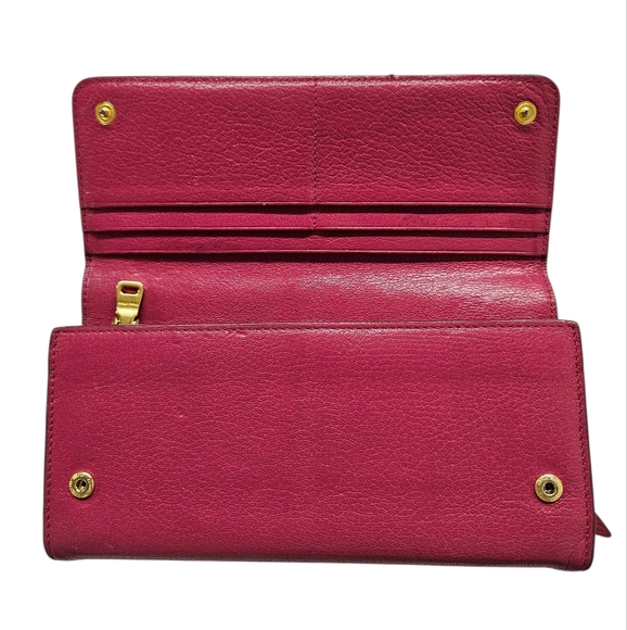Miu Miu Portafoglio Pattina Flap Wallet In Madras Leather In Peony Pink - Picture 12 of 17